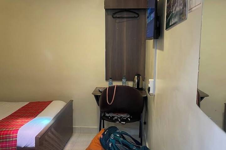 Room 20 of 49