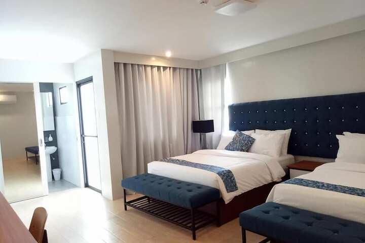 Room 16 of 39