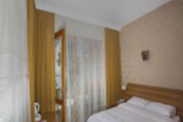 Room 181 of 216