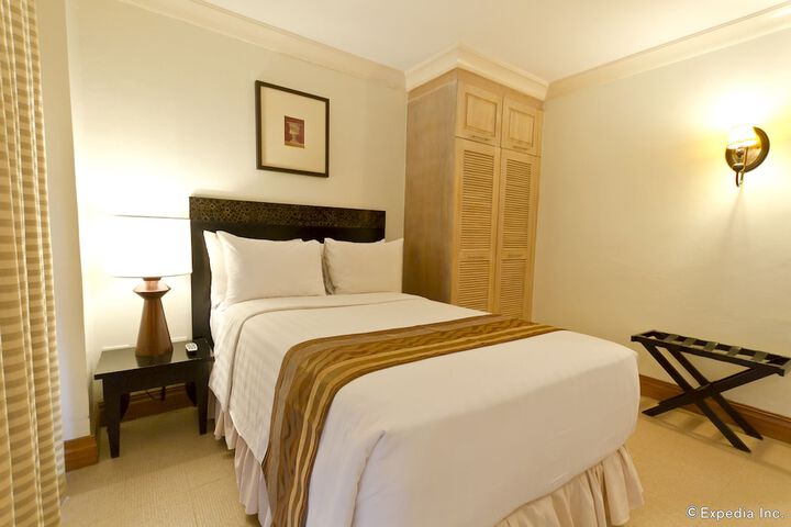 Room 28 of 121