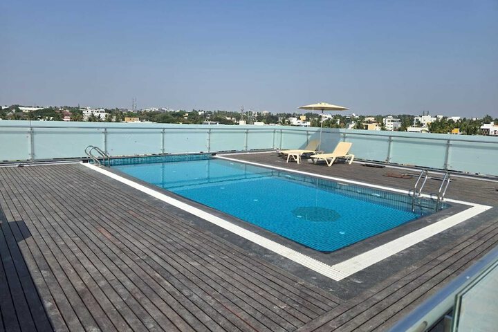 Pool 39 of 50