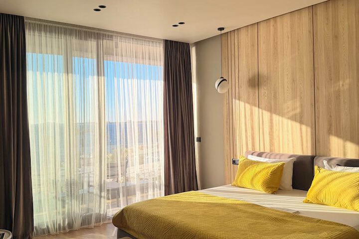 Room 21 of 80