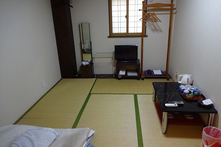 Room 29 of 66