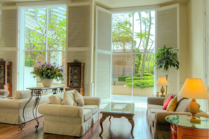 Lobby Entry