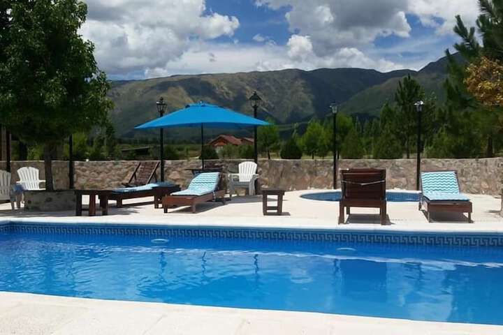 Pool 11 of 30