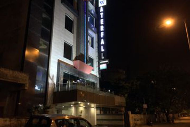 Hotel 38 of 51
