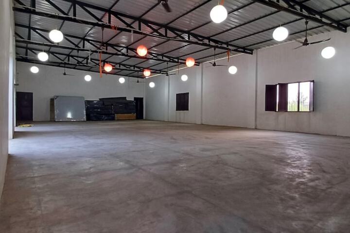 Ballroom/Hall 63 of 94