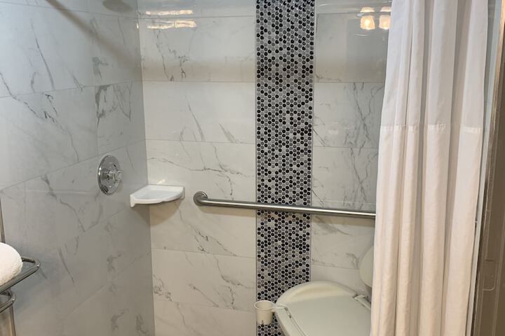Bathroom shower