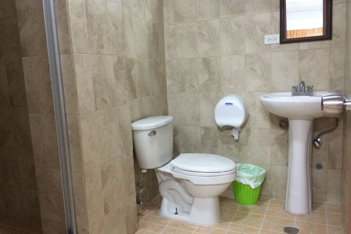 Room 16 of 30