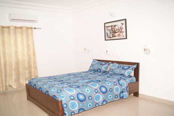 Room 18 of 67