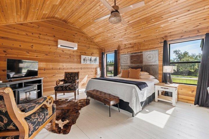 Room 41 of 201