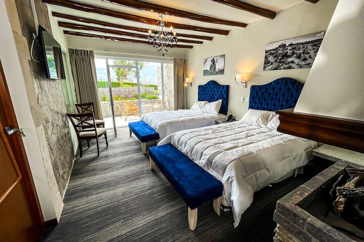 Room 10 of 65