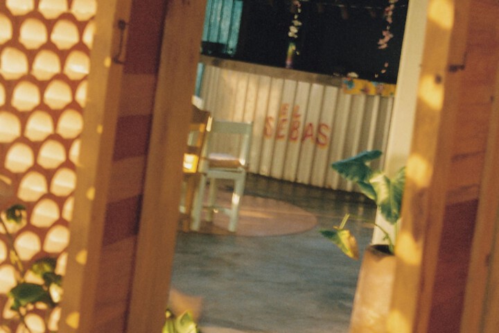 Room 49 of 80