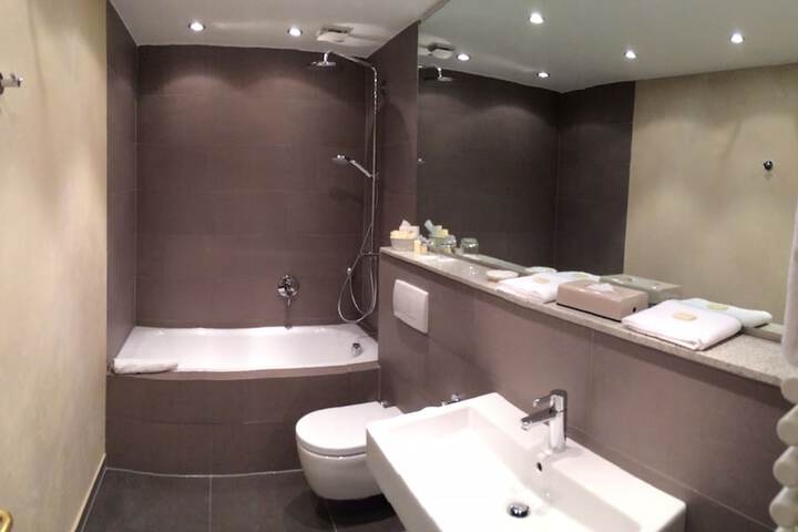 Bath Interior