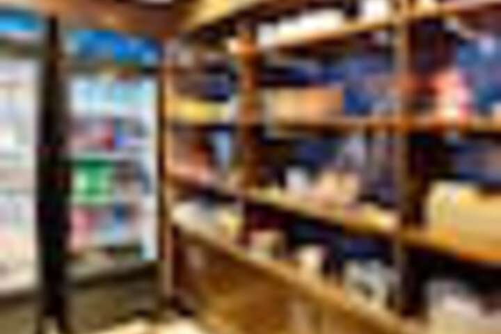 Snack bar