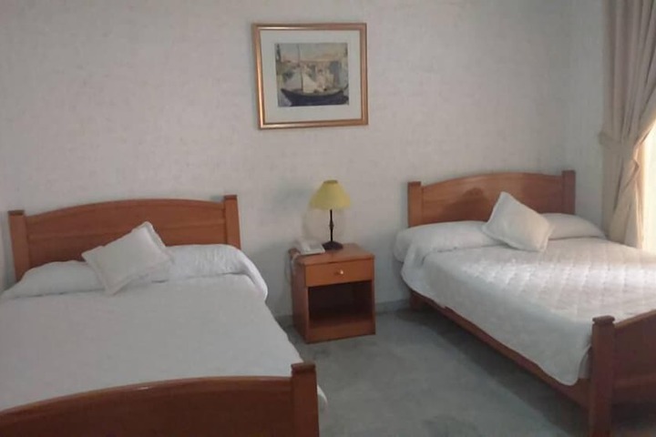 Room 7 of 13
