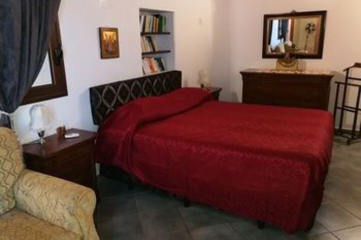 Room 10 of 22