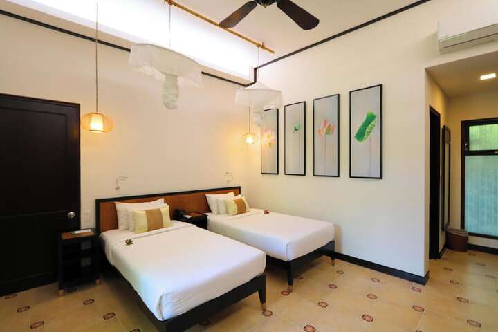 Room 21 of 181