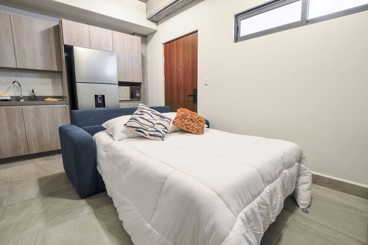 Room 105 of 254