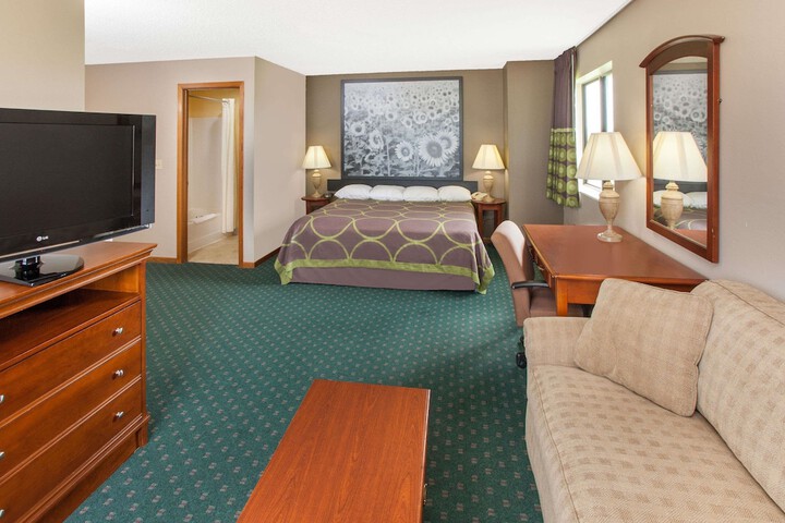 Standard King Bed Accessible (1 of 16)