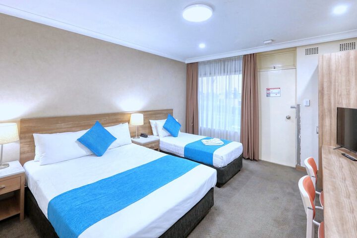 Room 7 of 29