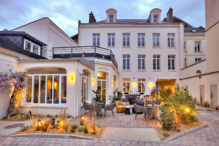 The Originals Boutique Hôtel 3 étoiles Les Coulisses du Théâtre in Saint-Quentin