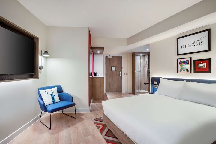 Room 14 of 54