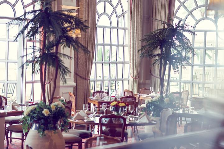 Dining 48 of 66