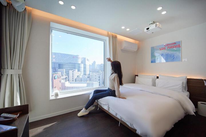 rooms