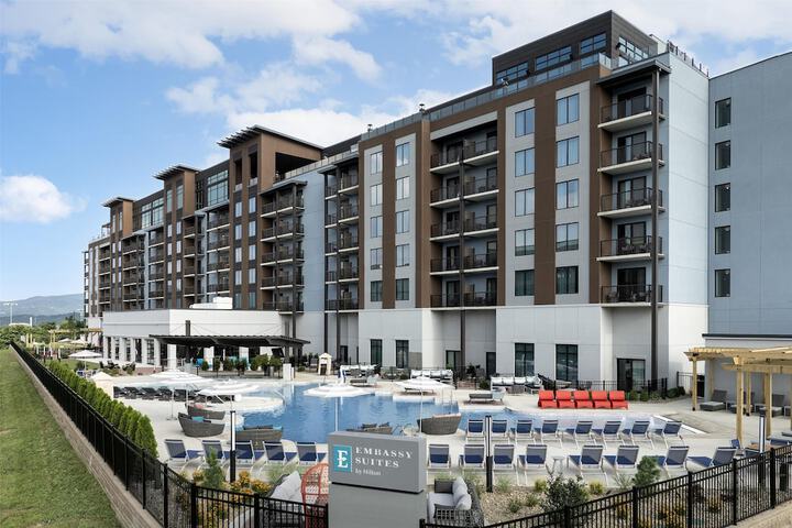 Embassy Suites by Hilton Pigeon Forge Resort in Pigeon Forge, TN
