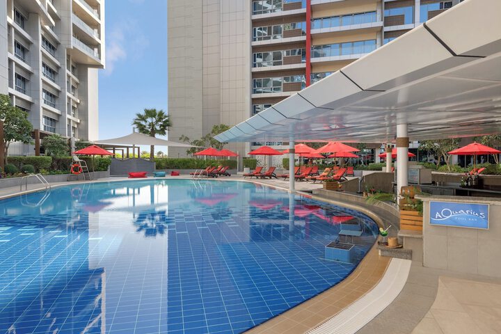 Pool Hotel