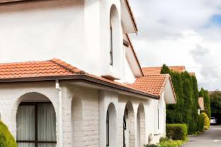 THE VILLAS
