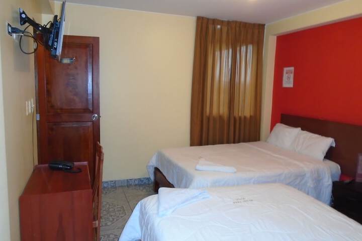 Room 18 of 109