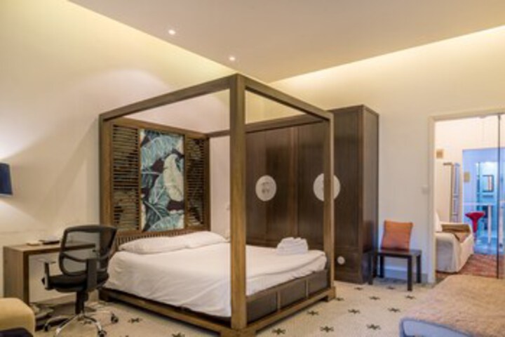 Room 19 of 19