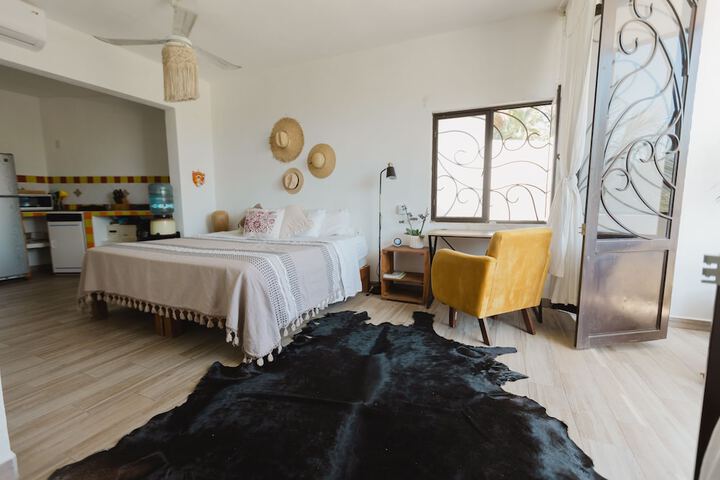 Room 3 of 39