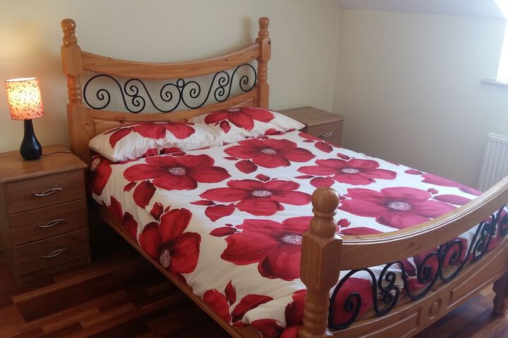 Room 13 of 21