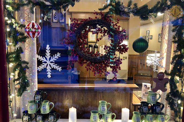 Hotel Interior 4 of 27