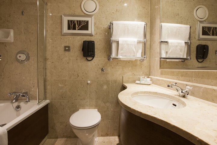 Clean Restrooms