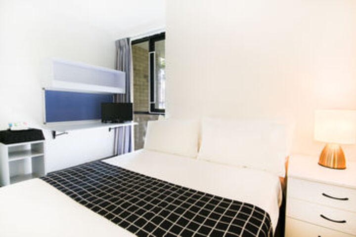 Room 21 of 44