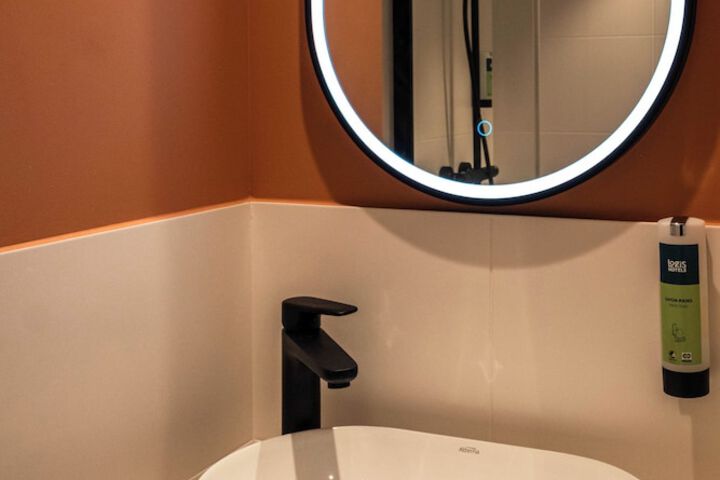 Clean Restrooms