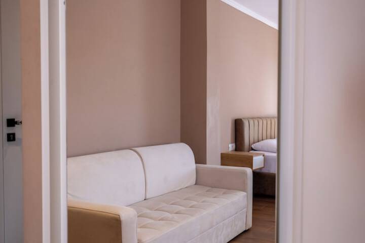 Room 44 of 129