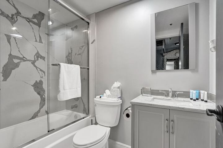 Room 544 of 723