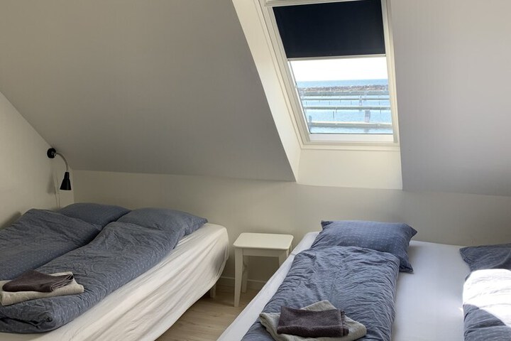 Room 14 of 53