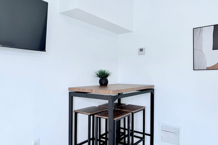 Room 45 of 65