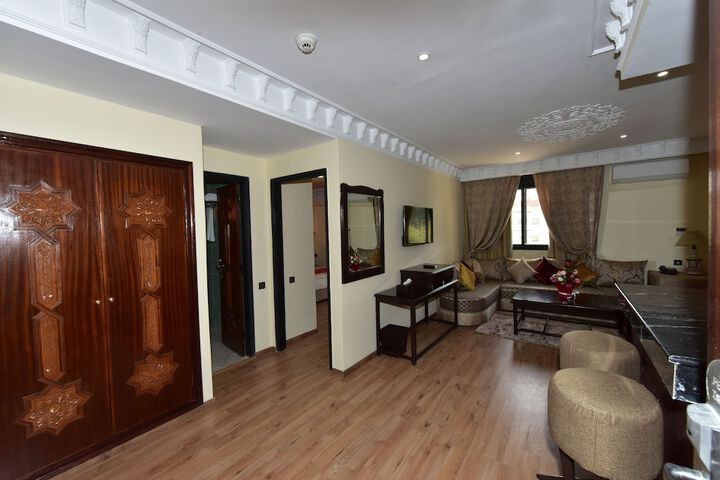 Room 5 of 23