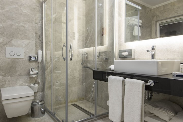 Bathroom Interior Photo