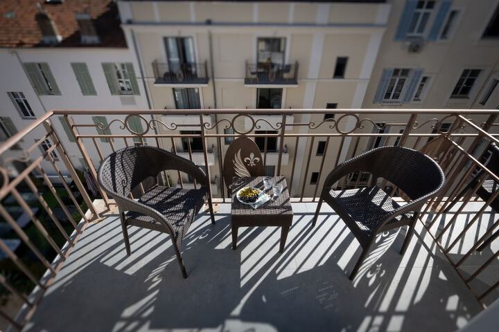 Terrace/Patio 45 of 96