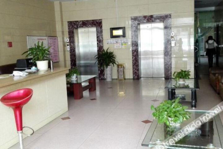 Hotel Interior 20 of 34