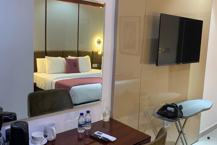 Room 47 of 78