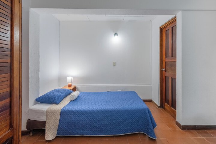 Room 14 of 61